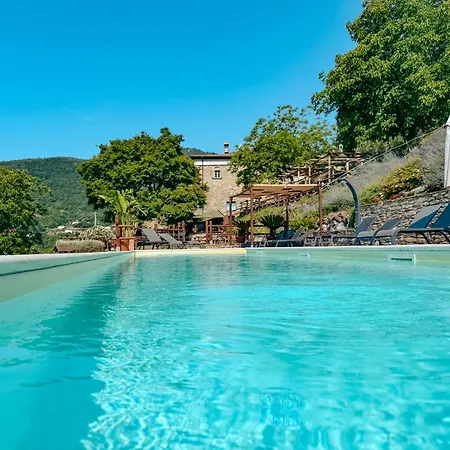 Agriturismo Casa Turchetti -Nature & Pool & Relax Tra Lunigiana, Nord Toscana E Cinque Terre-2